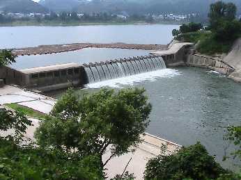 湯田貯砂ダム Jg7amd工房