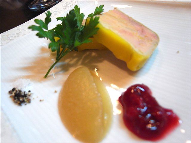 一年という早さと遅さと長さと短さ。_c0116714_0451714.jpg