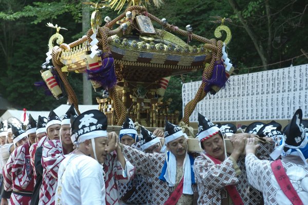 穴澤天神社（２）_e0129750_19353179.jpg