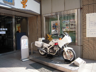 「警察博物館」_e0033570_22575928.jpg