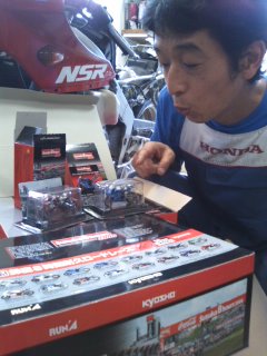 鈴鹿8時間耐久ロードレースマシンシリーズ_a0165286_12123364.jpg
