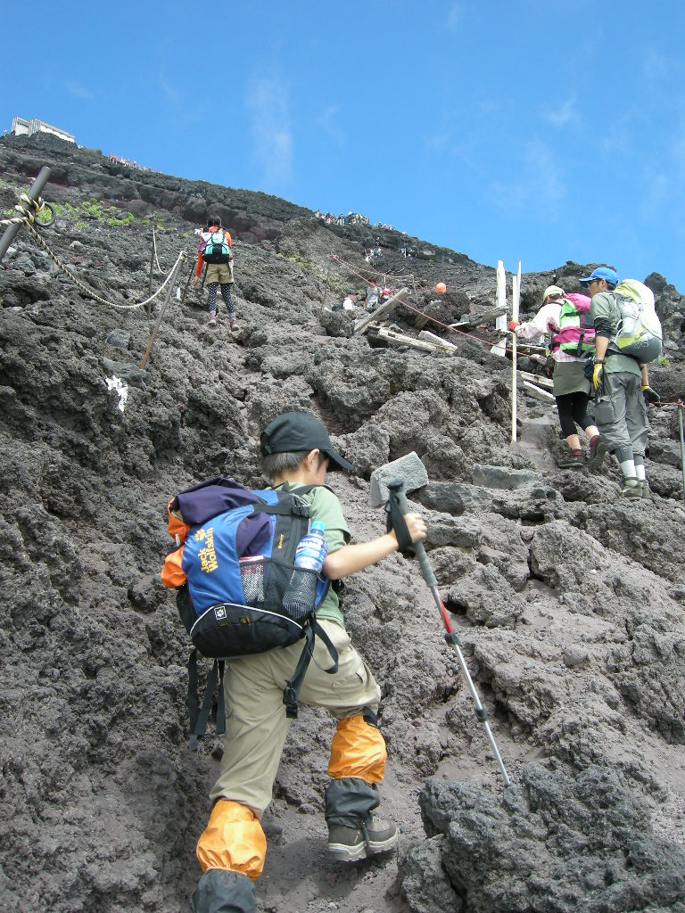 子供と富士登山2010　その2_a0158802_22461773.jpg