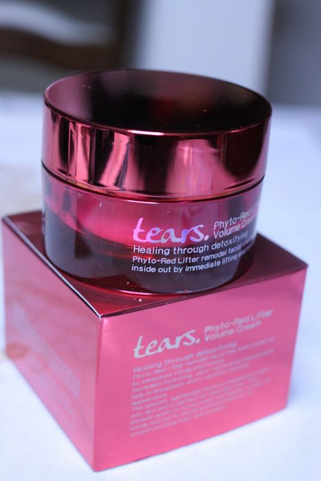 韓国旅行その8 「韓国コスメ：Tears」_d0148729_20323873.jpg