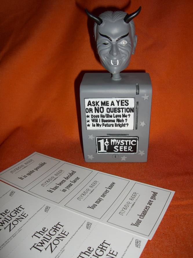 The TWILIGHT ZONE（トワイライトゾーン）MYSTIC SEER（占いマシン） Toy&Collectables