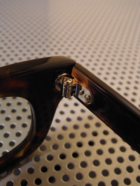 sunglass <holmes>_f0049745_16543035.jpg