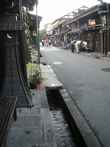b0056570_00365.jpg