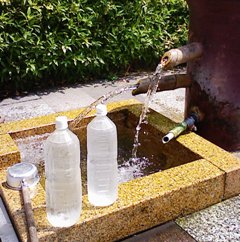 徳山ダム裁判の資料を寄贈_f0197754_0153274.jpg