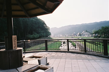 b0054956_21543192.jpg