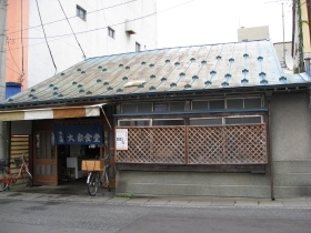 冷支那そば:長崎家(黒石市)~津軽百年食堂_b0147224_933830.jpg