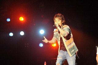 Uverworld ガンダム00イベントに出演 新曲披露 エキサイトアニメニュース Uverworld ガンダム00イベントに出演 新曲披露 エキサイトアニメニュース