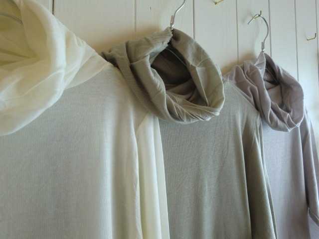 服と看板と。_a0164280_7123244.jpg
