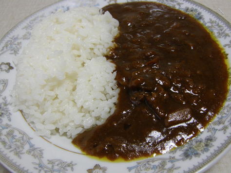 二幸の黒毛和牛カレー_c0118393_19132933.jpg