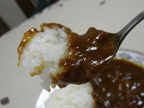 二幸の黒毛和牛カレー_c0118393_19211344.jpg