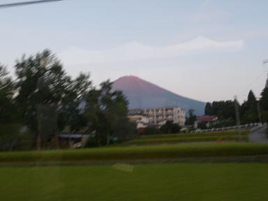 2010年 富士総合火力演習へ照準!テーーーッ!_a0075387_9292150.jpg