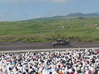 平成22年 富士総合火力演習へテーーーーッ!_a0075387_9261448.jpg