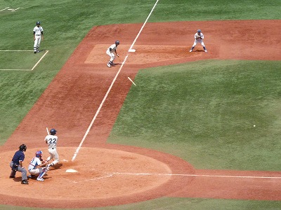 東都大学野球新人戦 決勝戦 青学大対東洋大_b0166128_1127083.jpg