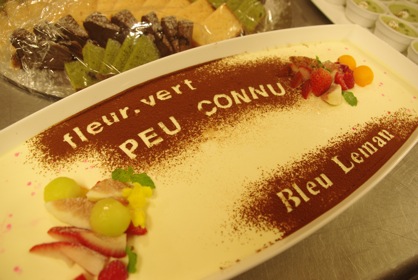 PEU-CONNU　１０周年パーティー_c0093674_12125113.jpg