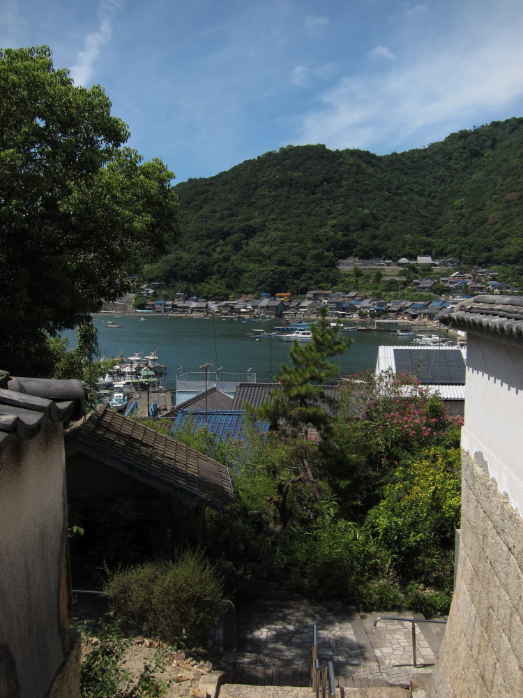 かつての繁栄の跡がそのまま残る歴史情緒あふれる街・鞆の浦ー2010夏・青春18切符の旅②_e0138081_19584213.jpg
