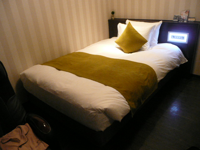 f0233310_1657661.jpg