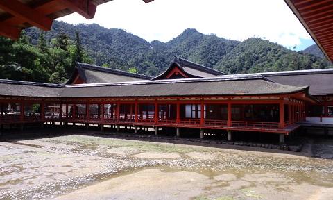 b0102023_2315471.jpg