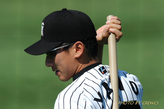 阪神・矢野選手　引退記者会見_e0056449_19393569.jpg