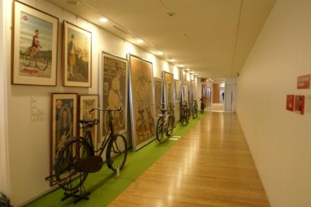 アジアパシフィックの自転車生活デザイン展_e0165756_1242491.jpg