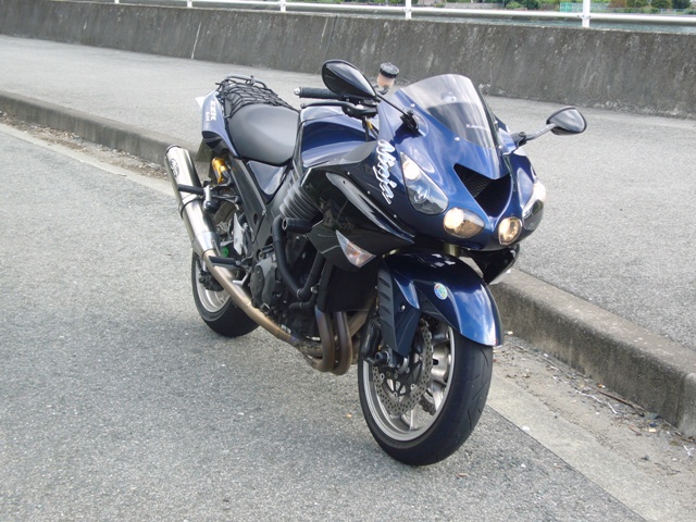 久しぶりのZZR1400_f0087741_21532899.jpg