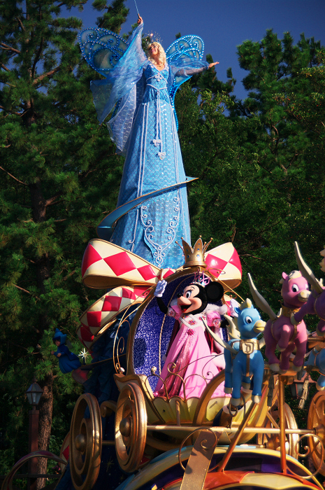 キャラクターたちの饗宴（東京ディズニーランド）_f0155048_23373994.jpg