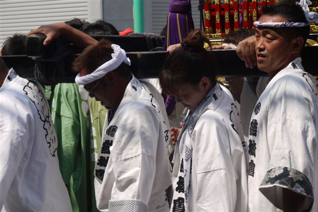 戸渡神社御祭礼に行ってみました_b0175688_2181828.jpg