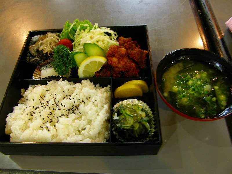 居酒屋「ふるさと」のワンコインランチ 門真市_c0118393_10244524.jpg