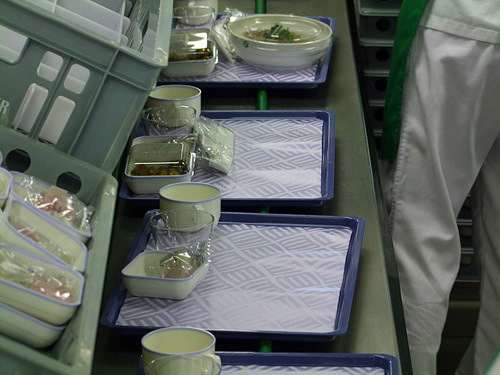 「韓国ブロガーツアー 大韓航空 機内食工場見学」_a0000029_301383.jpg