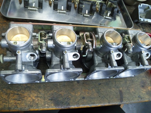 FZ400R　エンジン不調・・・点検修理_a0163159_235210100.jpg