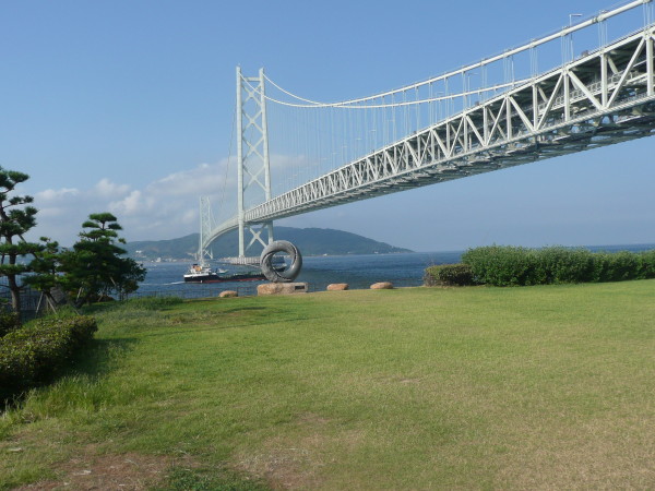 モニュメント 夢レンズ in舞子公園 on 2010-9-4_b0118987_15522325.jpg