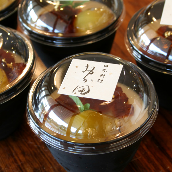 秋の新作!『和栗―ちこり茶プリン』_d0063218_11432192.jpg