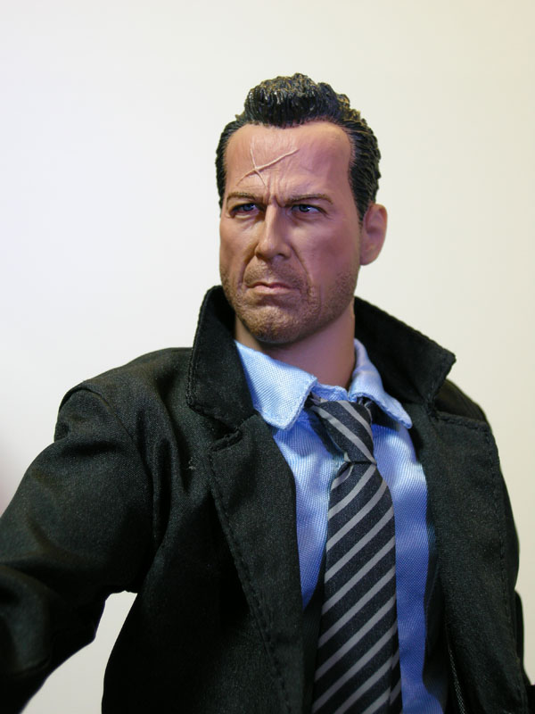 ダイハード ブルースウイリス似 フィギュア1/6 1/6スケールダイハード
