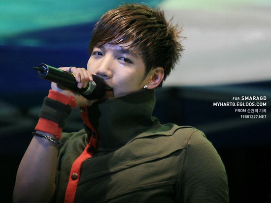 K-POP 「2PMな毎日・・・」_d0148729_2213047.jpg