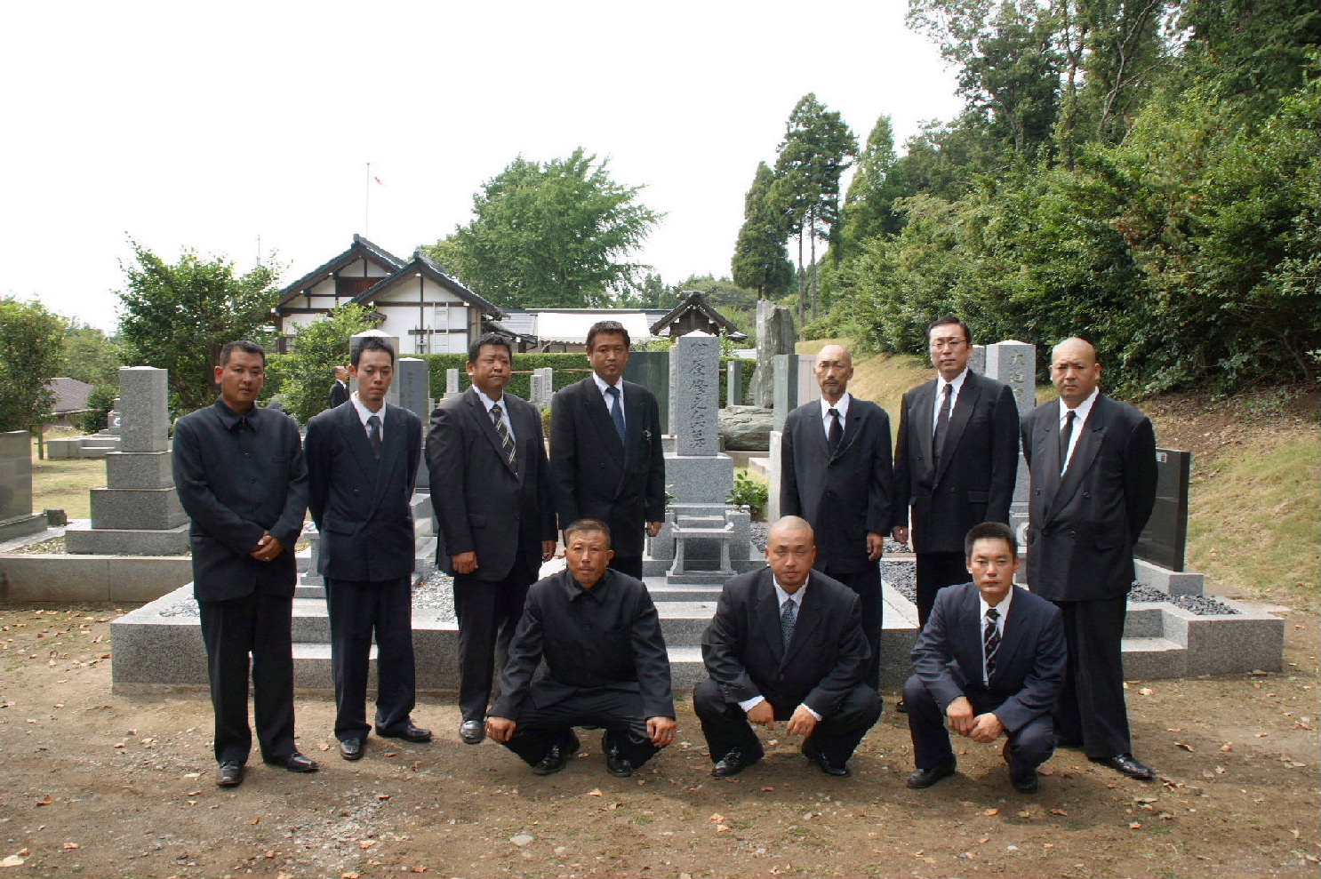 九月六日相原修之命 足立徳史之命 山下貞一之命三柱一年祭參列於大東神社清靈殿 同血社電腦瓦版 九月六日相原修之命 足立徳史之命 山下貞一之命三柱一年祭參列於大東神社清靈殿 同血社電腦瓦版