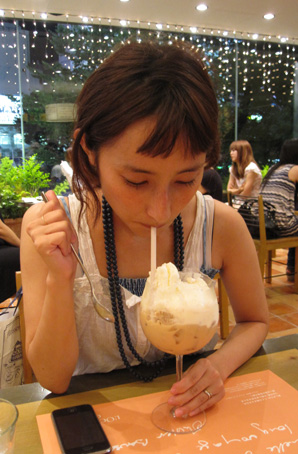 Aigle-Douceの焼き菓子_c0120342_0495367.jpg