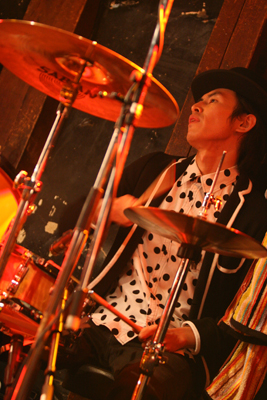 a0067990_016133.jpg