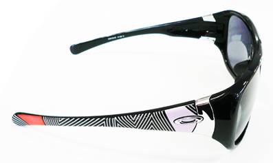 OAKLEY GRETCHEN BLEILER CORRESPONDENT入荷!_c0003493_9545773.jpg