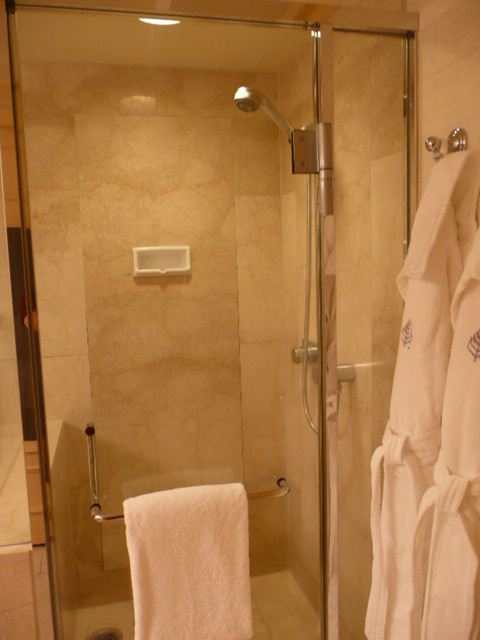 f0233310_22463373.jpg