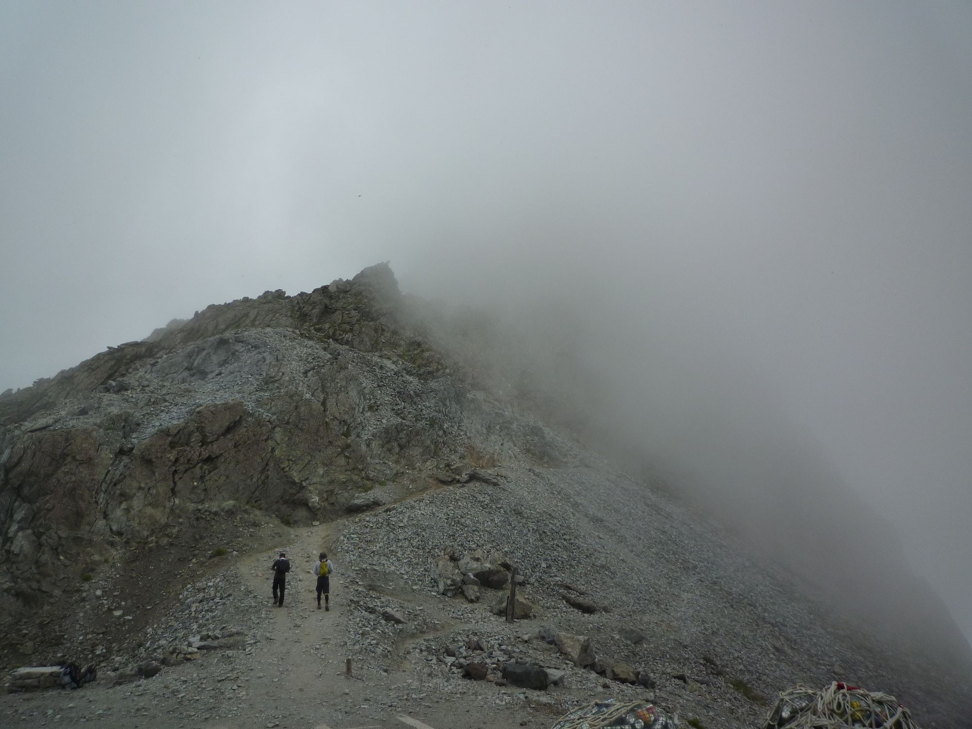 ８月槍ヶ岳付近登山_e0009437_2131958.jpg