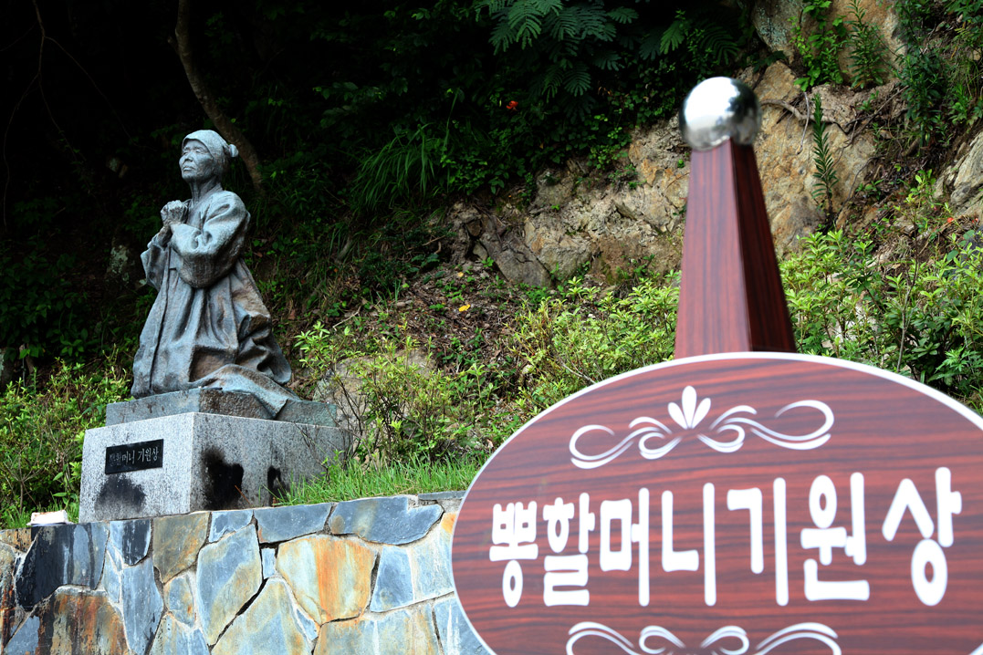 f0038653_0401780.jpg
