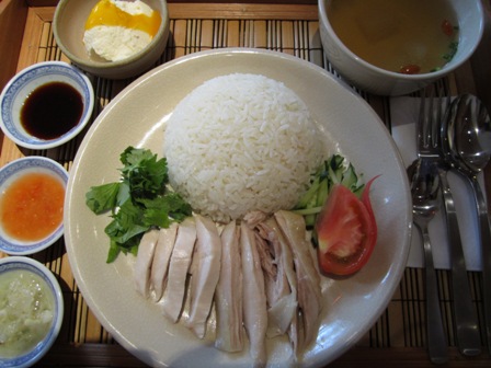 横浜中華街　tef café　の海南鶏飯_c0135971_21142999.jpg