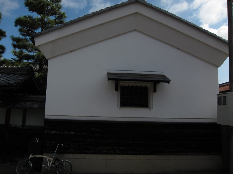 まずはここから...ノスタルジックな近江商人の町・五個荘ー2010夏・青春18切符5回目の旅①_e0138081_19353613.jpg