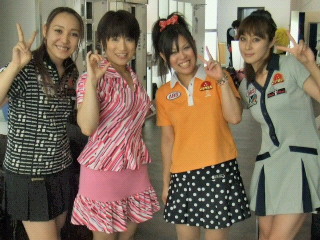 4人(^∀^)★!!_d0162684_0225217.jpg