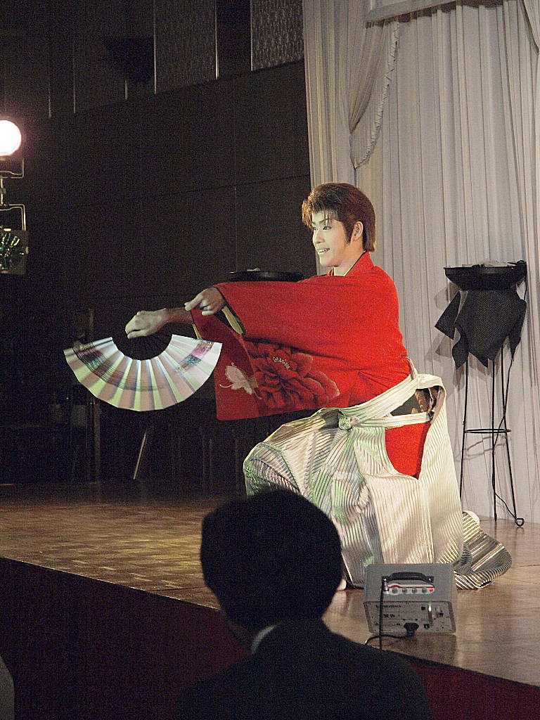 皆さんにお祝いしていただき 感謝 いたします。_e0119092_13202188.jpg
