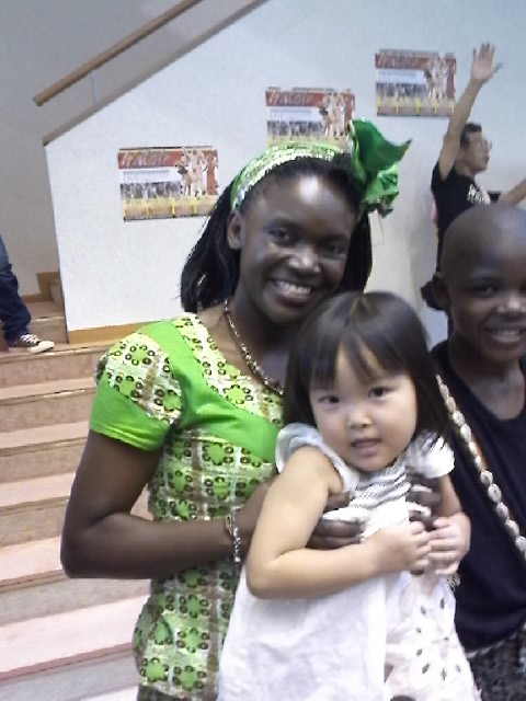 watoto「希望のコンサート」_e0045565_20434653.jpg