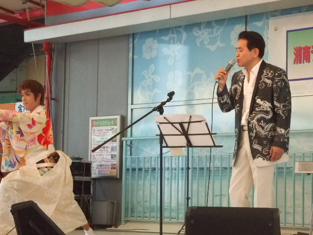 今日の平塚ライブの写真です。_e0119092_19191117.jpg