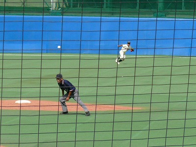 ９月６日　東都大学野球２部　専修大対日大_b0166128_2014039.jpg